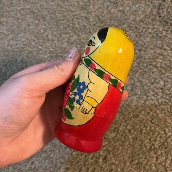 🌹 {FINAL SALE} Genuine Russian Nesting Doll - Picture 5 of 7